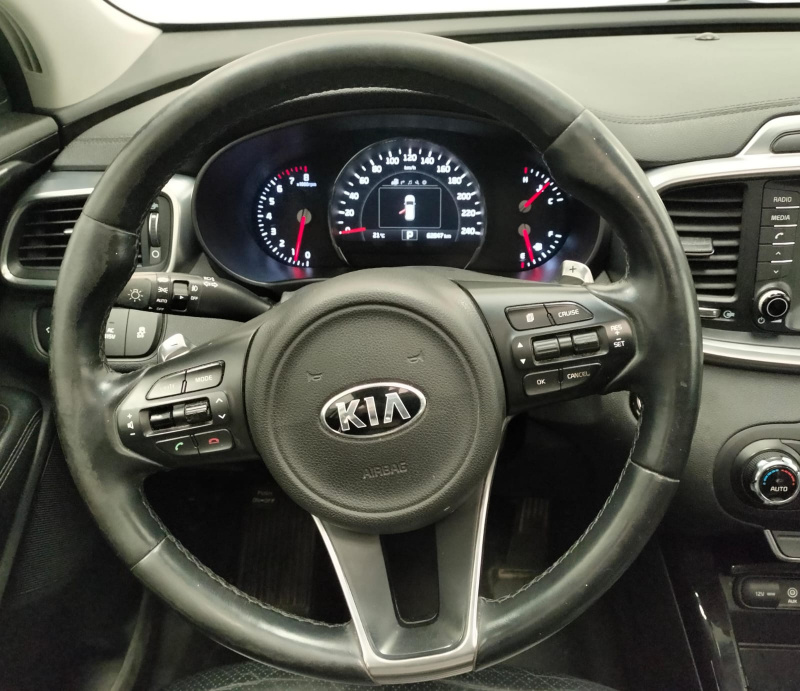 KIA Sorento  5 pts. EX Pack, V6, TA, a/ac., piel, QCP, GPS, 7 pas., RA-18 2018